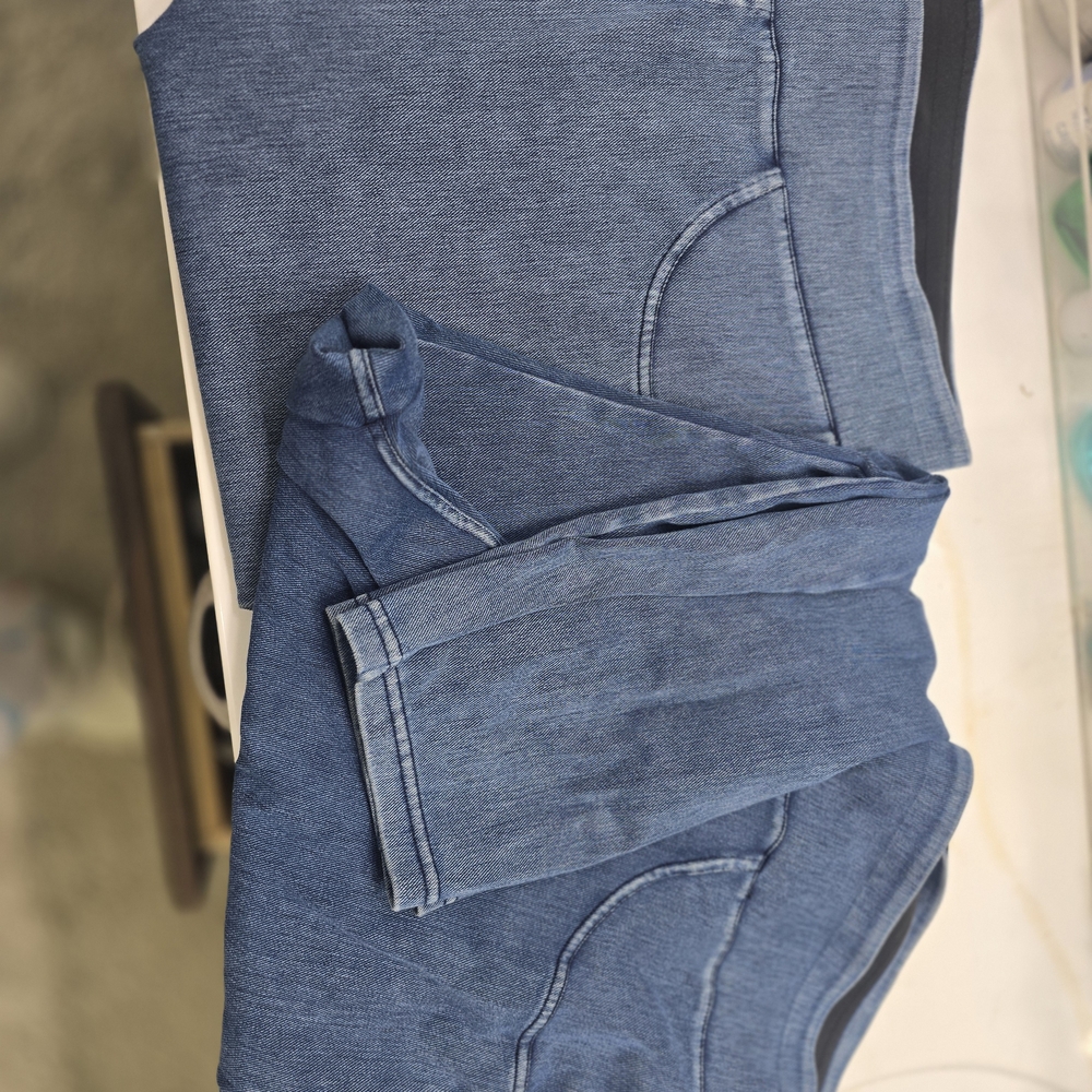 Halara Stretch Denim 2 Pair